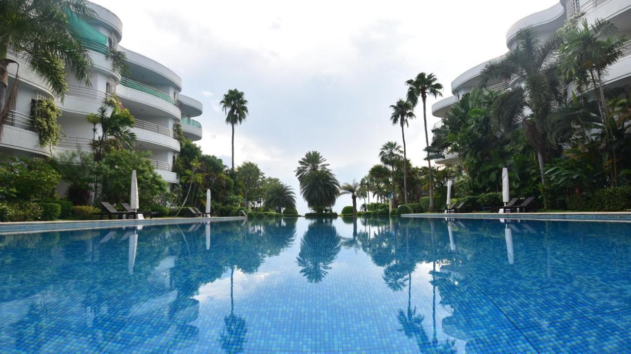 Hua Hin Beachfront Condo Екстериор снимка